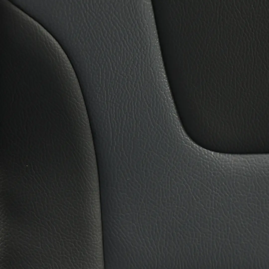 Einzelsitz Hinten Rechts Innenausstattung Leder Schwarz für Mercedes W906 mit Teilenummer A9069501600 Mercedes W906 Einzelsitz Hinten Rechts Innenausstattung Leder Schwarz - SKU A9069501600-1 - Teilenummer A9069501600