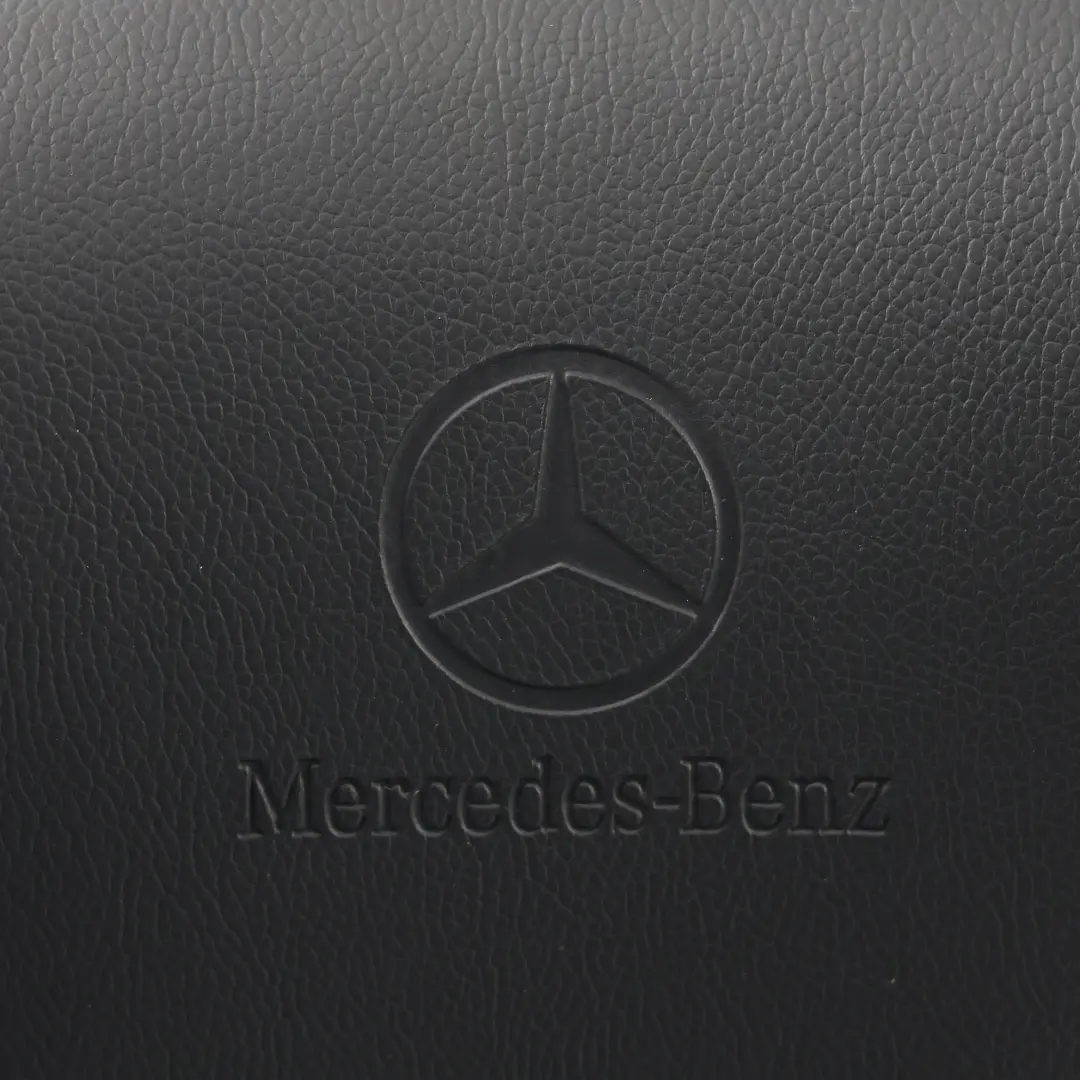 Asiento Individual Trasero Derecho Interior Cuero Negro para Mercedes W906 con número de pieza A9069501600 Mercedes W906 Asiento Individual Trasero Derecho Interior Cuero Negro - SKU A9069501600-1 - Número de pieza A9069501600