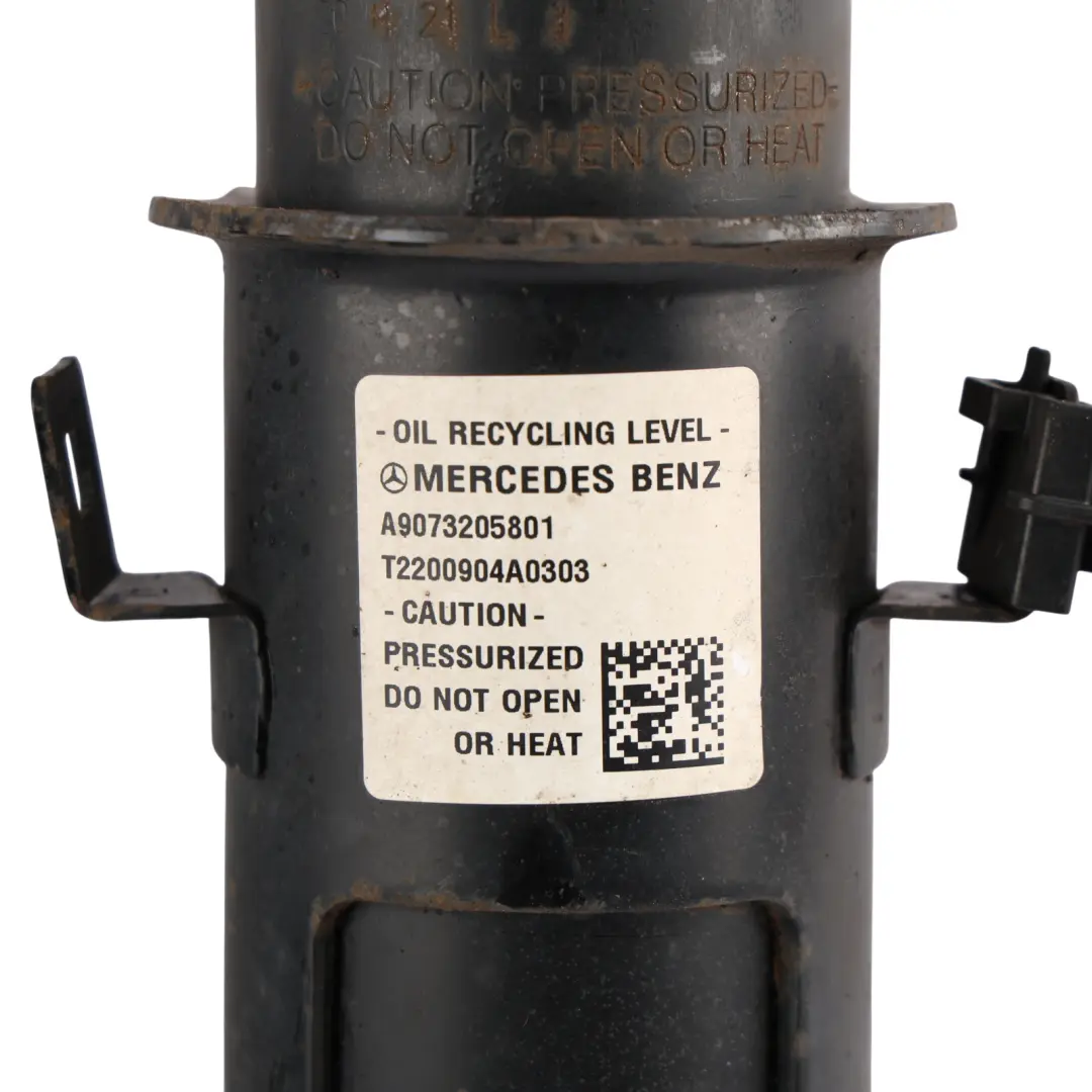 W907 Amortiguador Delantero Izquierdo Derecho Juego para Mercedes con número de pieza A9073205801 Mercedes W907 Amortiguador Delantero Izquierdo Derecho Juego - SKU A9073205801-1 - Número de pieza A9073205801