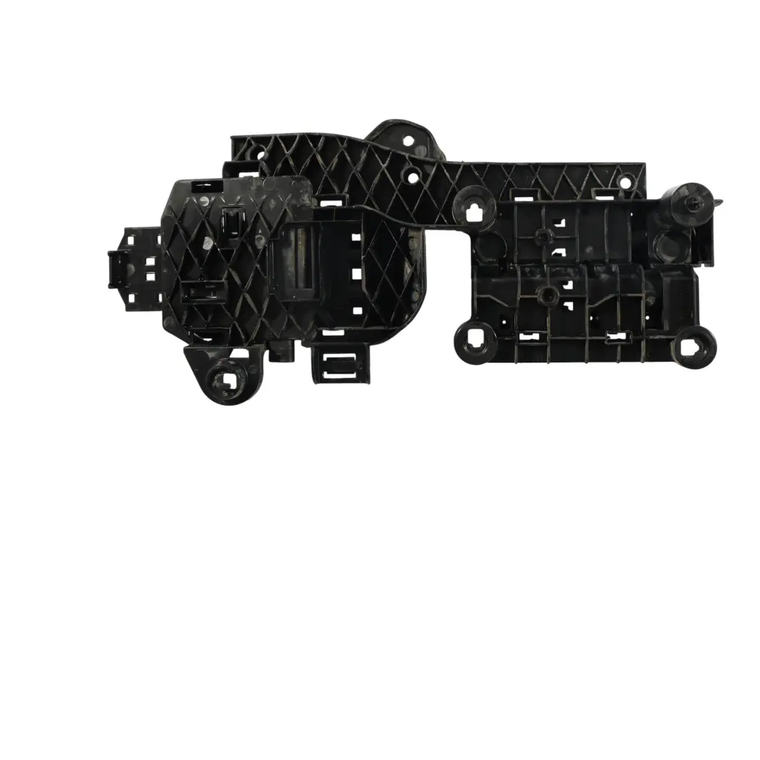 W907 Alternator Starter Wiring Fuse Bracket Clamp OM654 to Mercedes with Part number A9075462600 Mercedes W907 Alternator Starter Wiring Fuse Bracket Clamp OM654 - SKU A9075462600 - Part number A9075462600