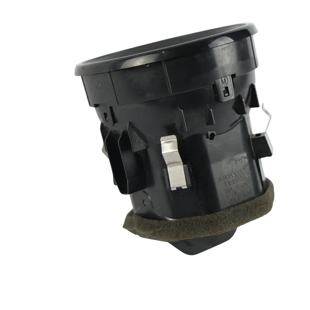 Luftauslass Gitter Außen Vorne für Mercedes Sprinter W910 mit Teilenummer A9108303201 Mercedes Sprinter W910 Luftauslass Gitter Außen Vorne - SKU A9108303201-2 - Teilenummer A9108303201