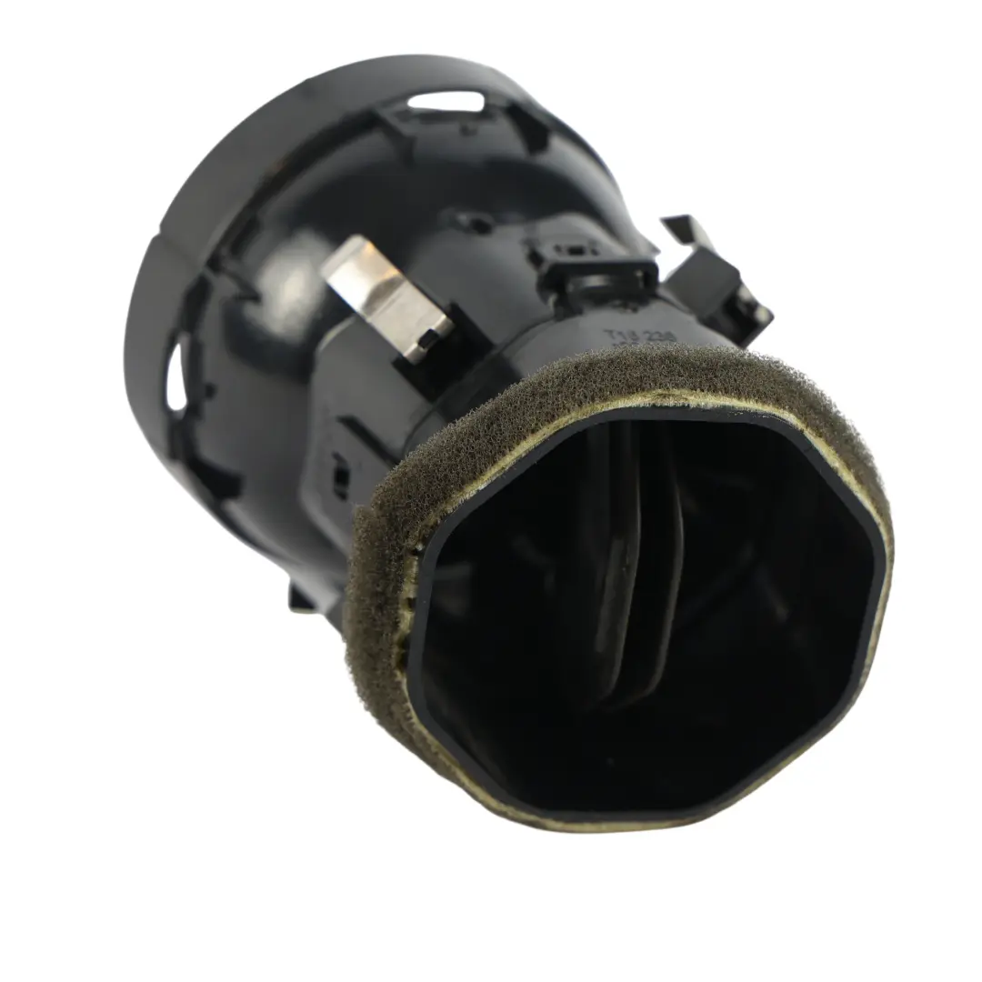 Armaturenbrett Luftauslass Gitter Vorne für Mercedes Sprinter W910 mit Teilenummer A9108303401 Mercedes Sprinter W910 Armaturenbrett Luftauslass Gitter Vorne - SKU A9108303401-2 - Teilenummer A9108303401