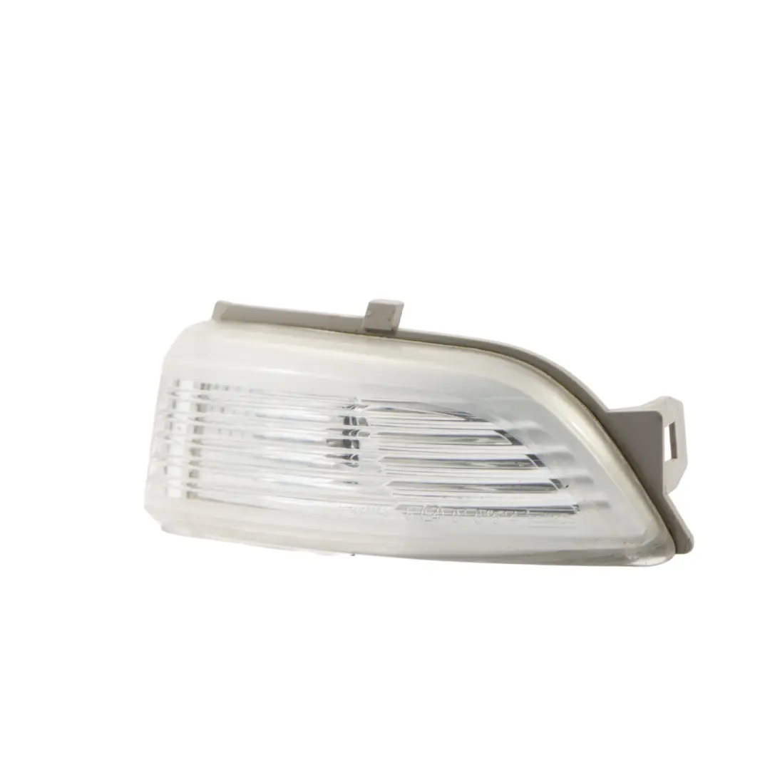 Ford Ranger MK3 Ensemble Clignotant Rétroviseur Avant Droit - SKU AB39-13A355-AA - Numéro de pièce AB39-13A355-AA