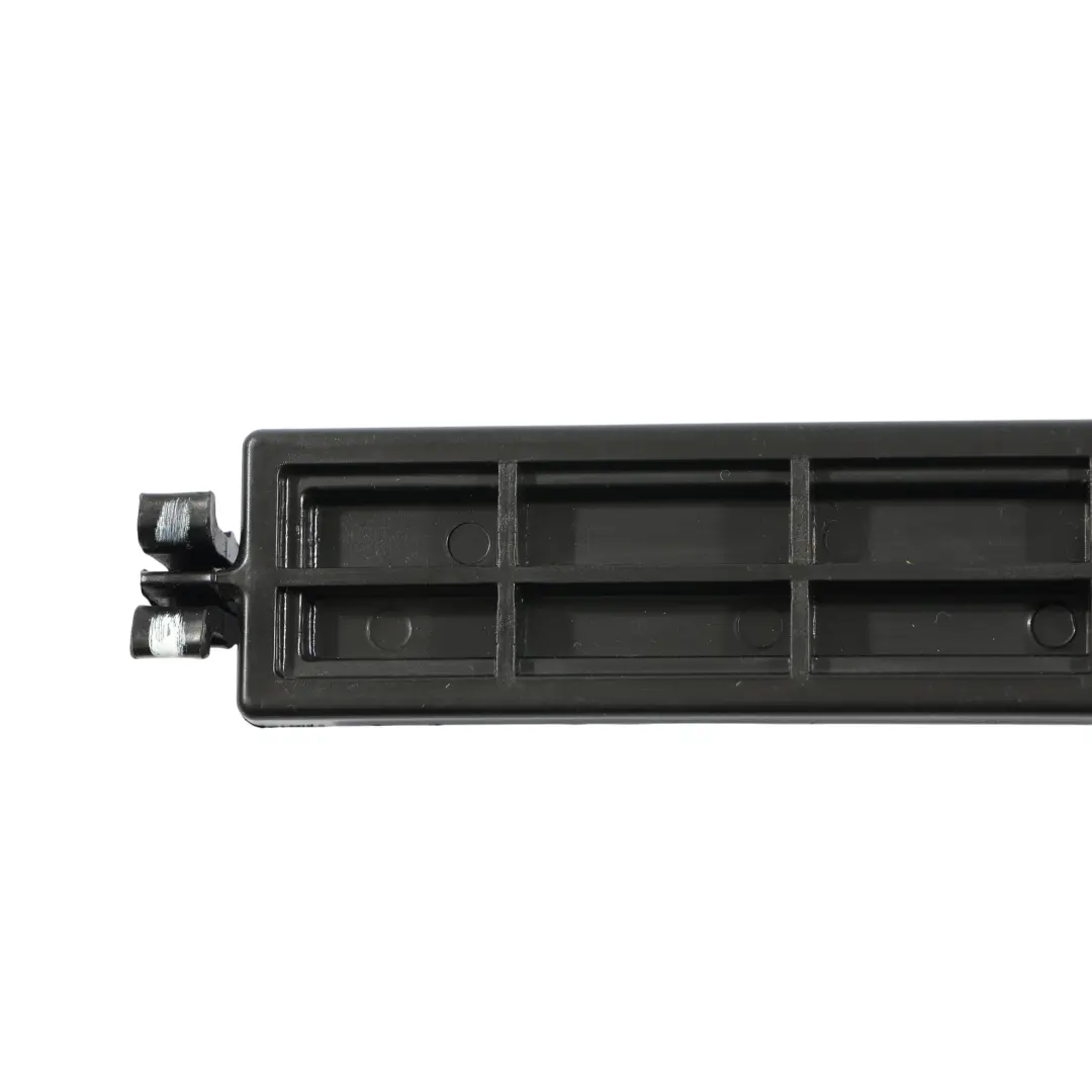 Mk6 Pannello Parapolvere Riscaldatore per Ford Ranger Wildtrak con numero di parte AB39-19E924-A Ford Ranger Wildtrak Mk6 Pannello Parapolvere Riscaldatore - SKU AB39-19E924-A - Numero di parte AB39-19E924-A