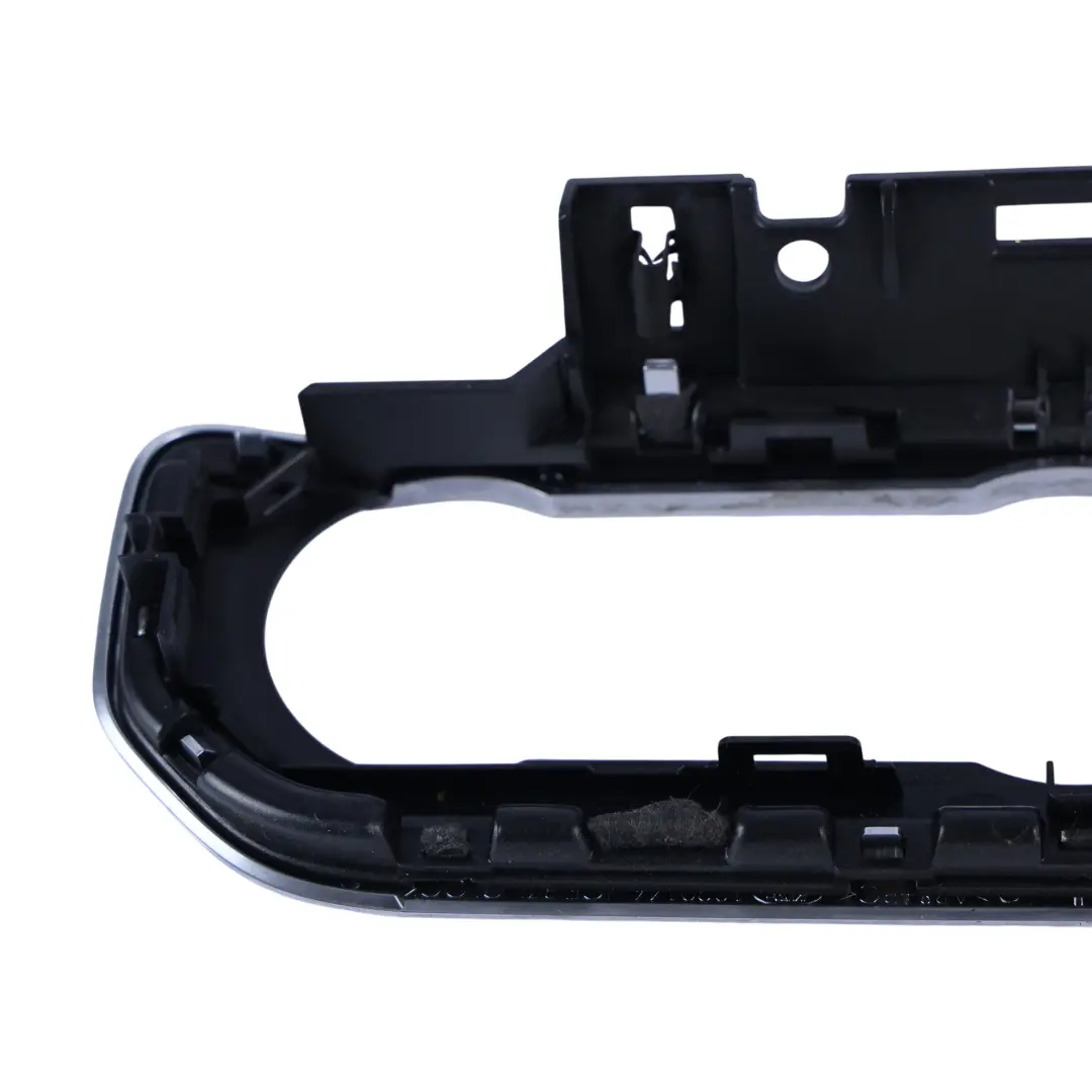 Centre Dash Radio Surround Trim to Land Rover Discovery 4 L319 with Part number AH22-045N56-BCW Land Rover Discovery 4 L319 Centre Dash Radio Surround Trim - SKU AH22-045N56-BCW - Part number AH22-045N56-BCW