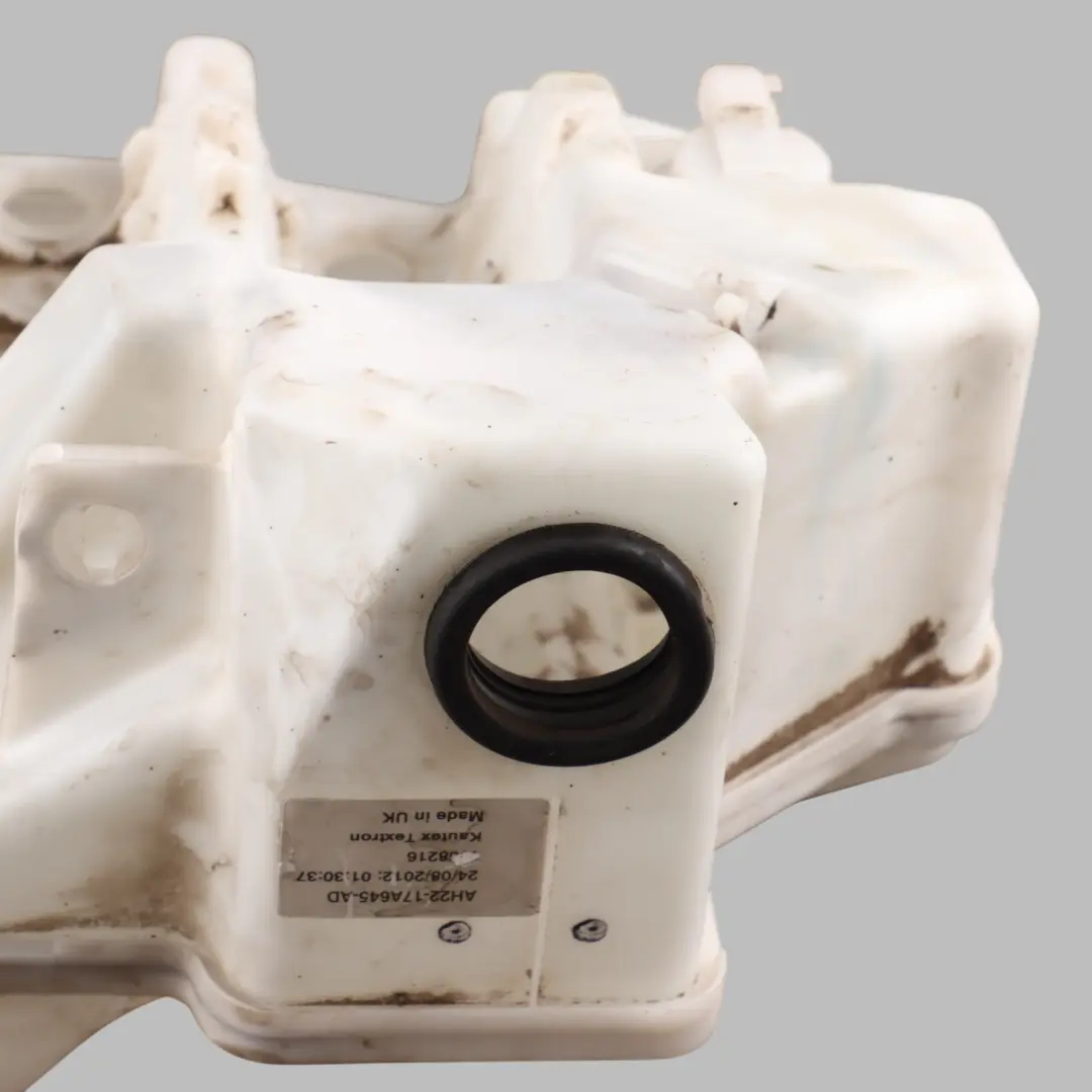 Scheibenwaschbehälter Tank für Land Rover Discovery 4 L319 mit Teilenummer AH22-17A645-AD Land Rover Discovery 4 L319 Scheibenwaschbehälter Tank - SKU AH22-17A645-AD - Teilenummer AH22-17A645-AD