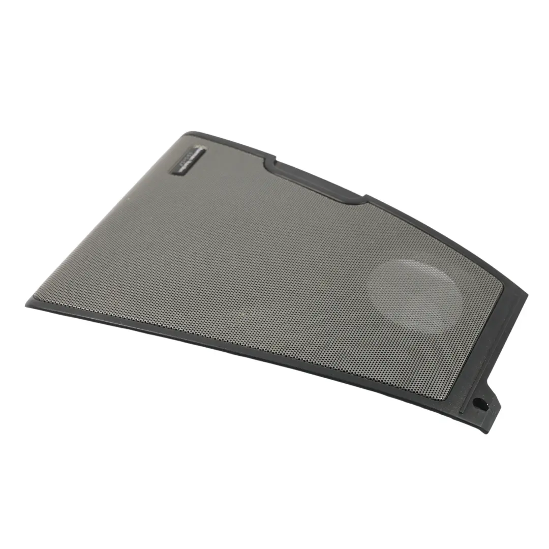 Kratka Głośnika Drzwi Lewy Przód do Land Rover 4 L319 o numerze AH22-18K887-AAW Land Rover 4 L319 Kratka Głośnika Drzwi Lewy Przód - SKU AH22-18K887-AAW - Numer Części AH22-18K887-AAW