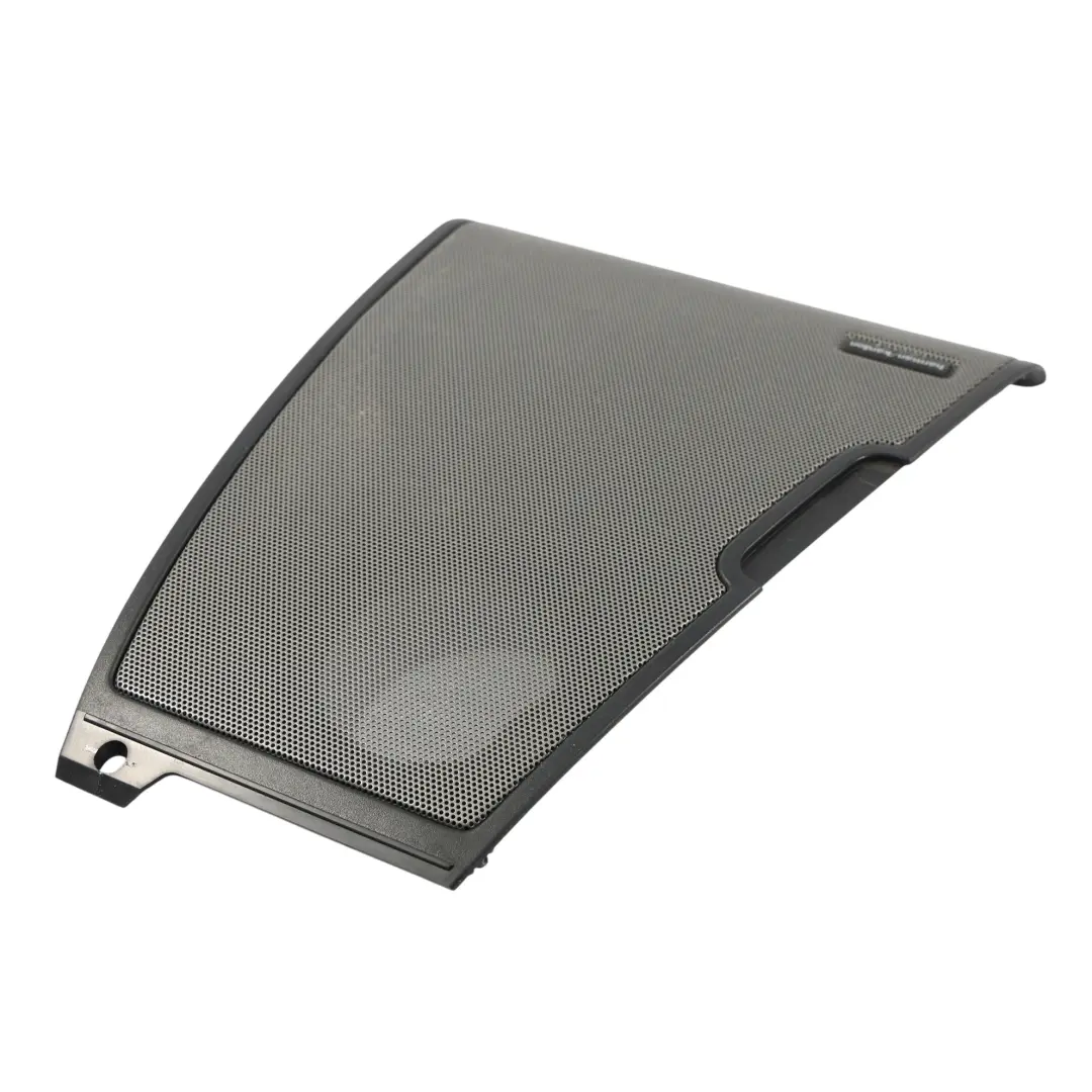 Kratka Głośnika Drzwi Lewy Przód do Land Rover 4 L319 o numerze AH22-18K887-AAW Land Rover 4 L319 Kratka Głośnika Drzwi Lewy Przód - SKU AH22-18K887-AAW - Numer Części AH22-18K887-AAW