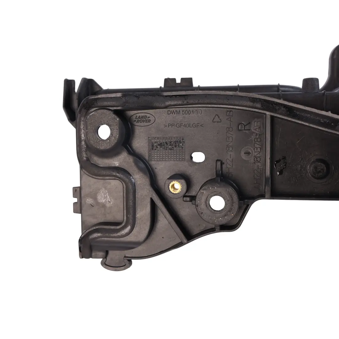 Embellecedor Soporte Batería Derecho para Land Rover Discovery 4 L319 con número de pieza AH22-18N378-AB Land Rover Discovery 4 L319 Embellecedor Soporte Batería Derecho - SKU AH22-18N378-AB - Número de pieza AH22-18N378-AB