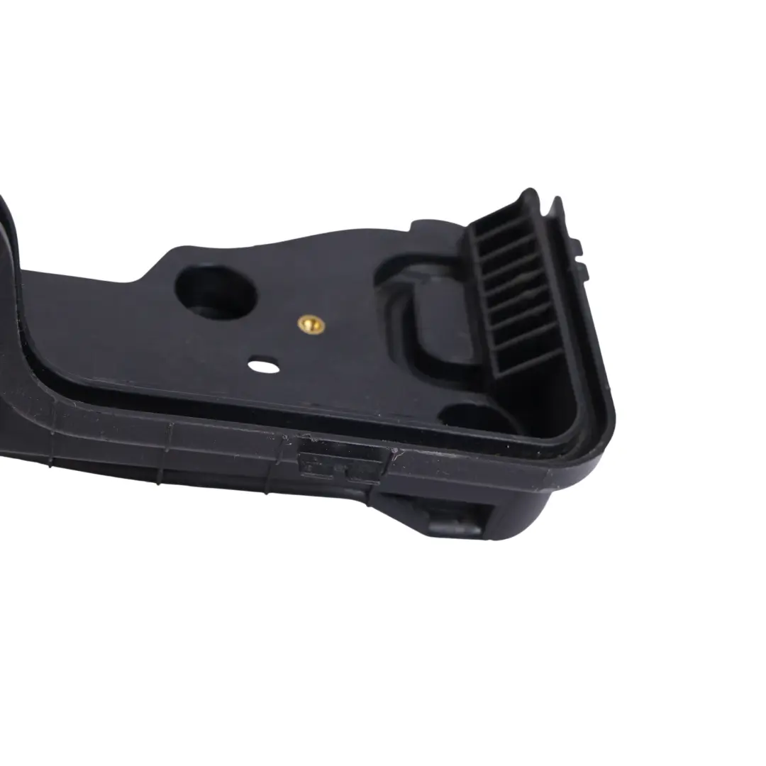 Land Rover Discovery 4 L319 Support De Batterie Gauche - SKU AH22-18N379-AA - Numéro de pièce AH22-18N379-AA