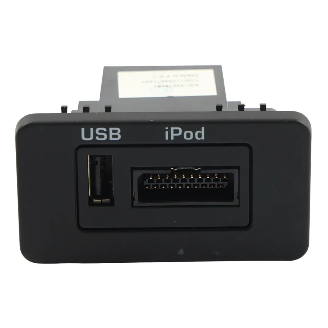 Land Rover Discovery 4 L319 Gniazdo Wejście USB iPod - SKU AH22-19C166-AA - Numer Części AH22-19C166-AA