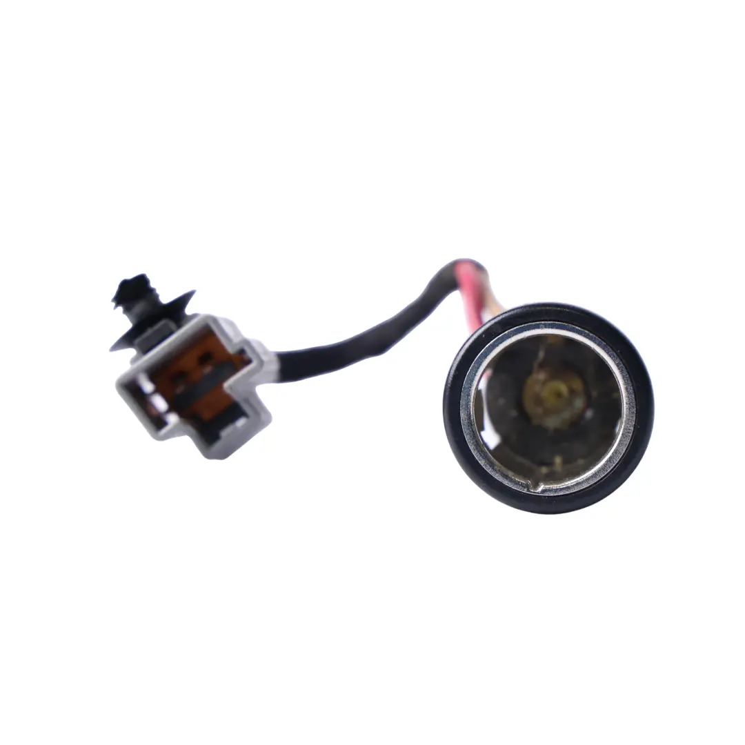 Prise Allume Cigare De Console Centrale pour Land Rover Discovery L319 à propos du numéro de pièce AH22-19W236-AB Land Rover Discovery L319 Prise Allume Cigare De Console Centrale - SKU AH22-19W236-AB - Numéro de pièce AH22-19W236-AB