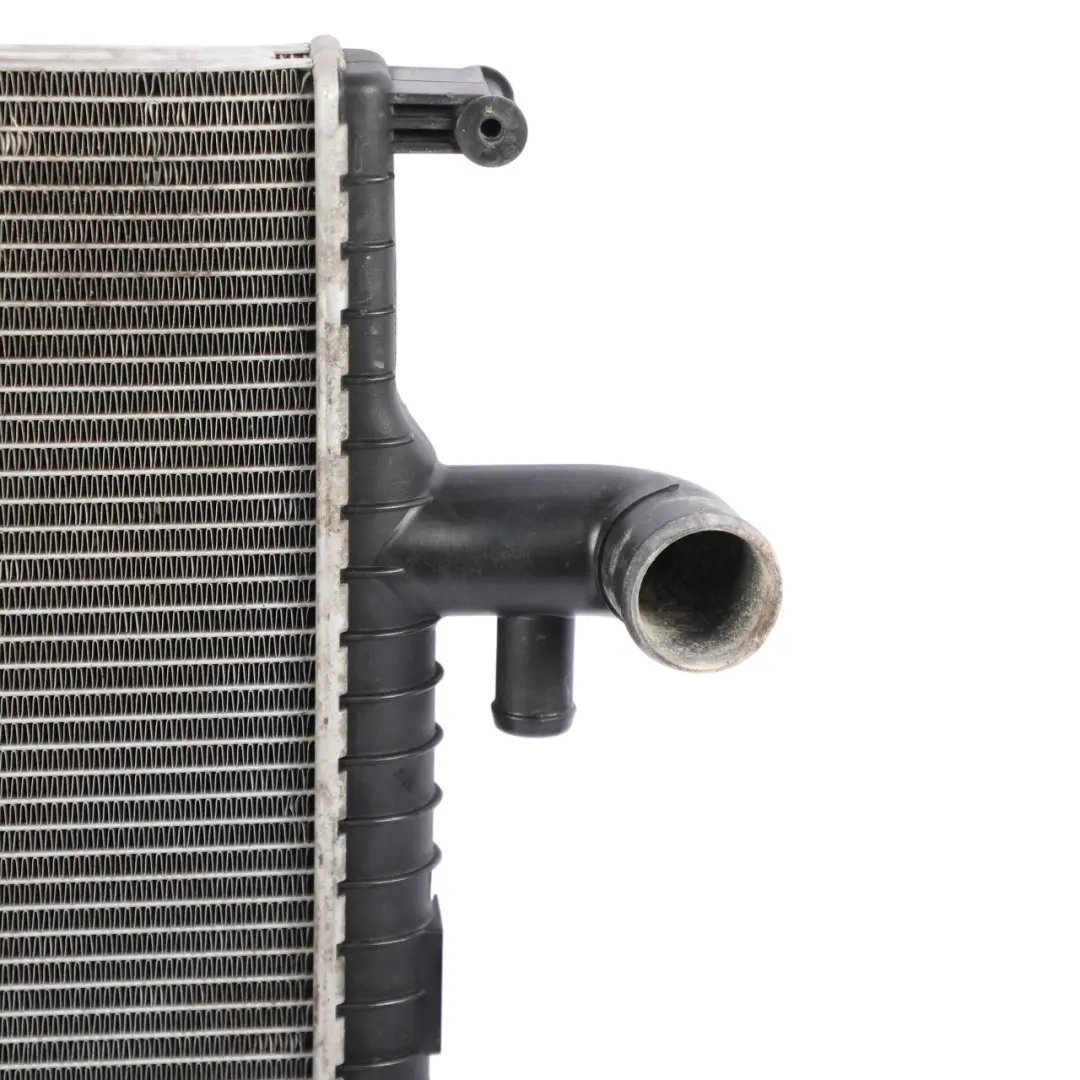 Land Rover Discovery 4 L319 Chłodnica Wody Silnika 3.0 V6 - SKU AH32-8005-BA - Numer Części AH32-8005-BA