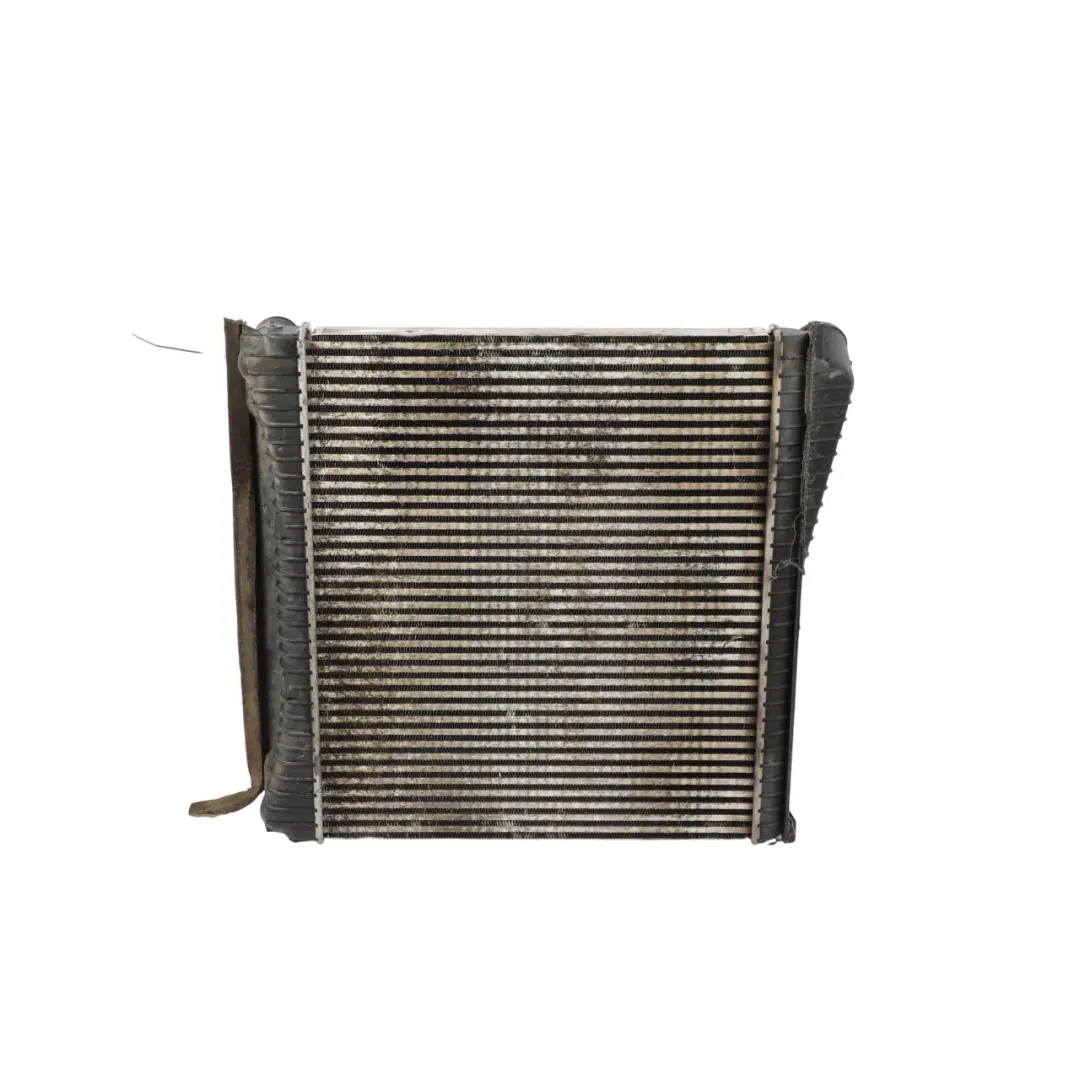 Radiatore Intercooler Aria Turbo 3.0 per Land Rover Discovery 4 L319 con numero di parte AH32-9L440-AB Land Rover Discovery 4 L319 Radiatore Intercooler Aria Turbo 3.0 - SKU AH32-9L440-AB - Numero di parte AH32-9L440-AB