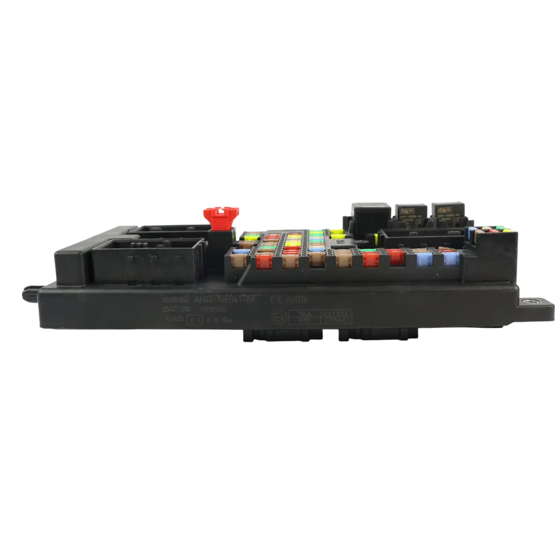 Range Rover L322 Boîte Fusibles Relais Commande Carrosserie - SKU AH42-14F041-AK - Numéro de pièce AH42-14F041-AK