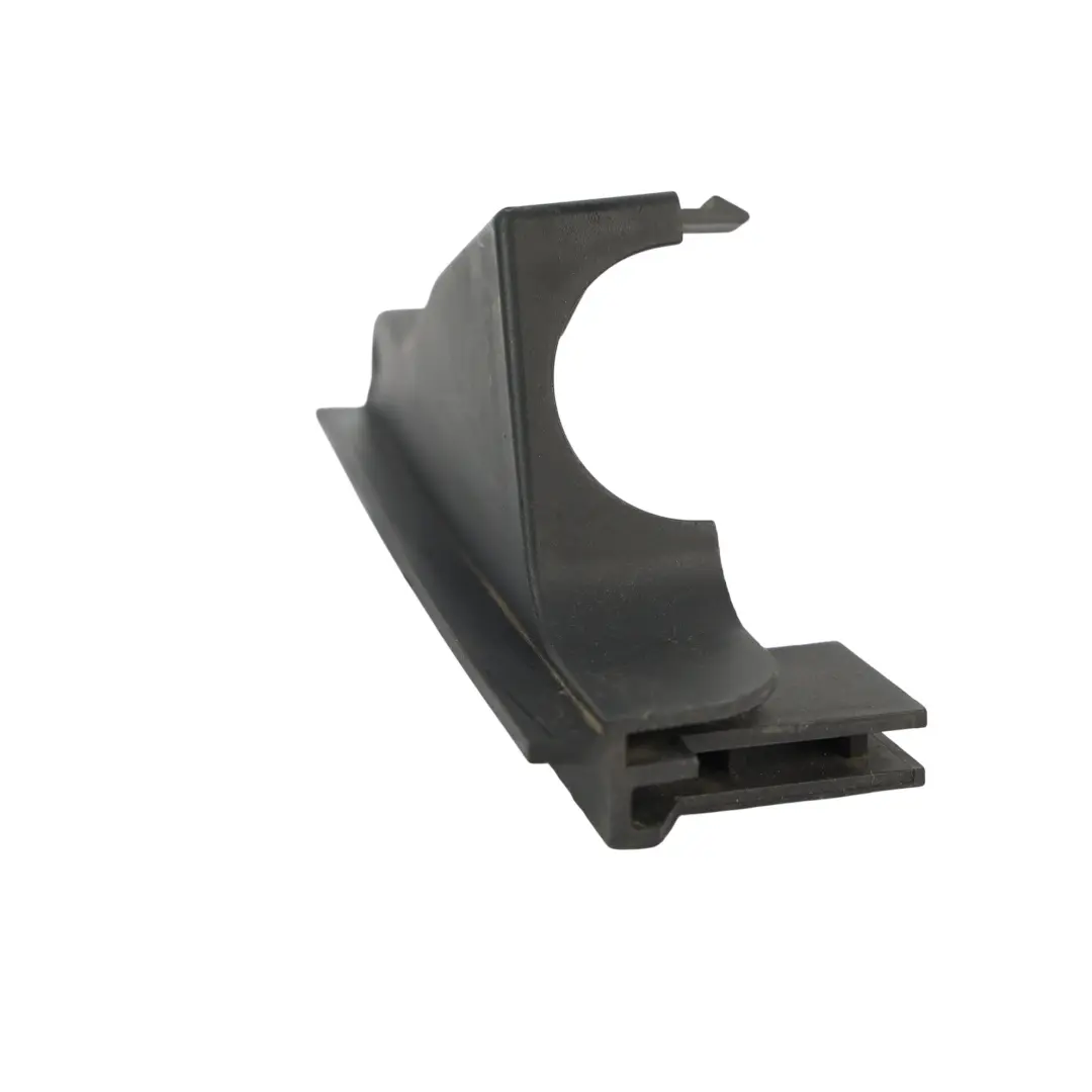 Range Rover L322 Connecteur Câblage Boîtier Ventilation Gauche - SKU AH42-14N003-BA - Numéro de pièce AH42-14N003-BA