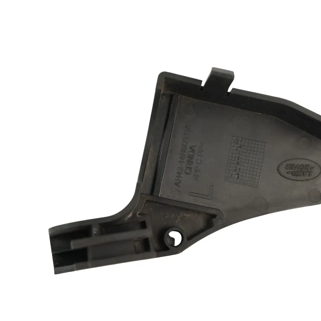 Range Rover L322 Conector Cableado Carcasa Ventilador Izquierda - SKU AH42-14N003-BA - Número de pieza AH42-14N003-BA