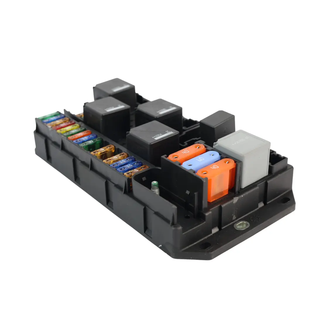 Land Rover Range Rover L322 Caja Relés Fusibles Traseros - SKU AH42-14N030-AE - Número de pieza AH42-14N030-AE