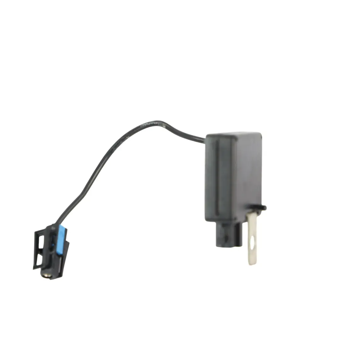 Land Rover Range Rover L322 Wzmacniacz Antenowy - SKU AH42-18K891-AA - Numer Części AH42-18K891-AA