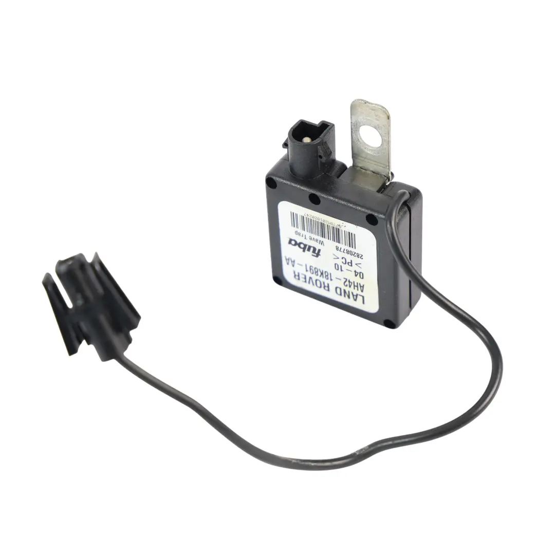 Land Rover Range Rover L322 Antena Aérea Amplificador - SKU AH42-18K891-AA - Número de pieza AH42-18K891-AA