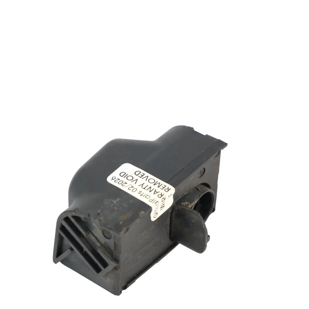 Kamera Tylnej Klapy Bagażnika Spoilera do Range Rover L322 o numerze AH42-19H422-AD Range Rover L322 Kamera Tylnej Klapy Bagażnika Spoilera - SKU AH42-19H422-AD - Numer Części AH42-19H422-AD