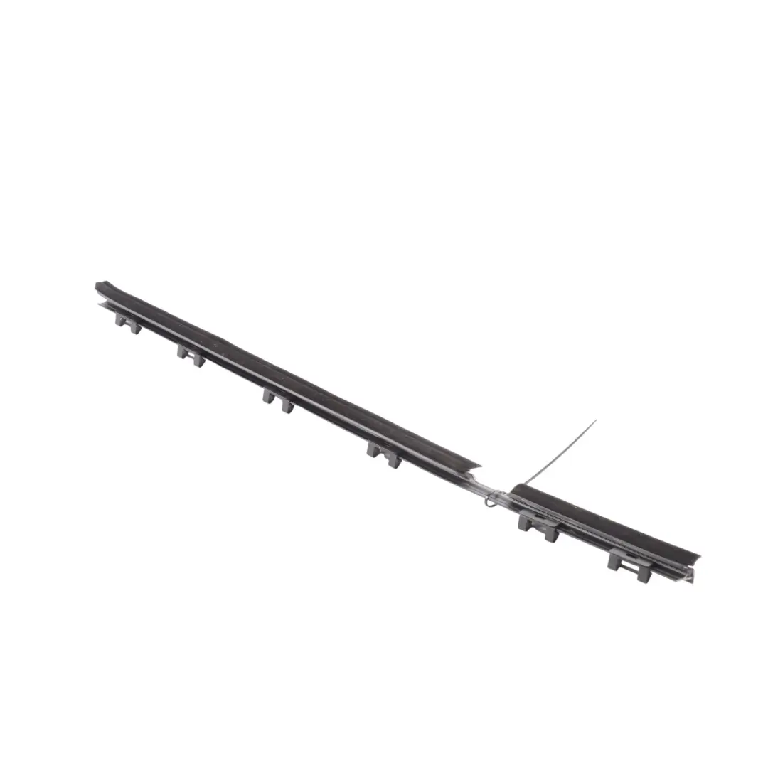 Joint Caoutchouc Vitre Intérieur Arrière Gauche pour Range Rover L322 à propos du numéro de pièce AH42-24692-FA Range Rover L322 Joint Caoutchouc Vitre Intérieur Arrière Gauche - SKU AH42-24692-FA - Numéro de pièce AH42-24692-FA