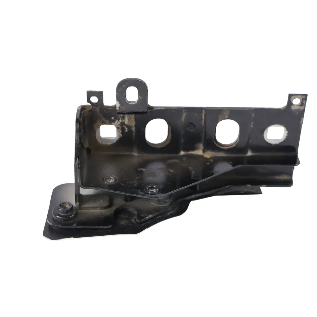 Uchwyt Lampy Uchwyt Chłodnicy Lewy do Land Rover Discovery 4 L319 o numerze ASU780231 Land Rover Discovery 4 L319 Uchwyt Lampy Uchwyt Chłodnicy Lewy - SKU ASU780231 - Numer Części ASU780231