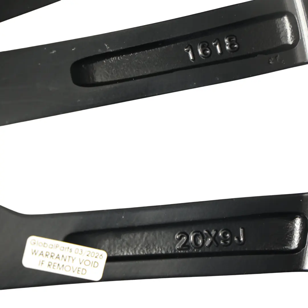 Jante Alliage VIA 20" 9J ET:35 pour Audi à propos du numéro de pièce AUDI-VIA-20 Audi Jante Alliage VIA 20" 9J ET:35 - SKU AUDI-VIA-20-1 - Numéro de pièce AUDI-VIA-20