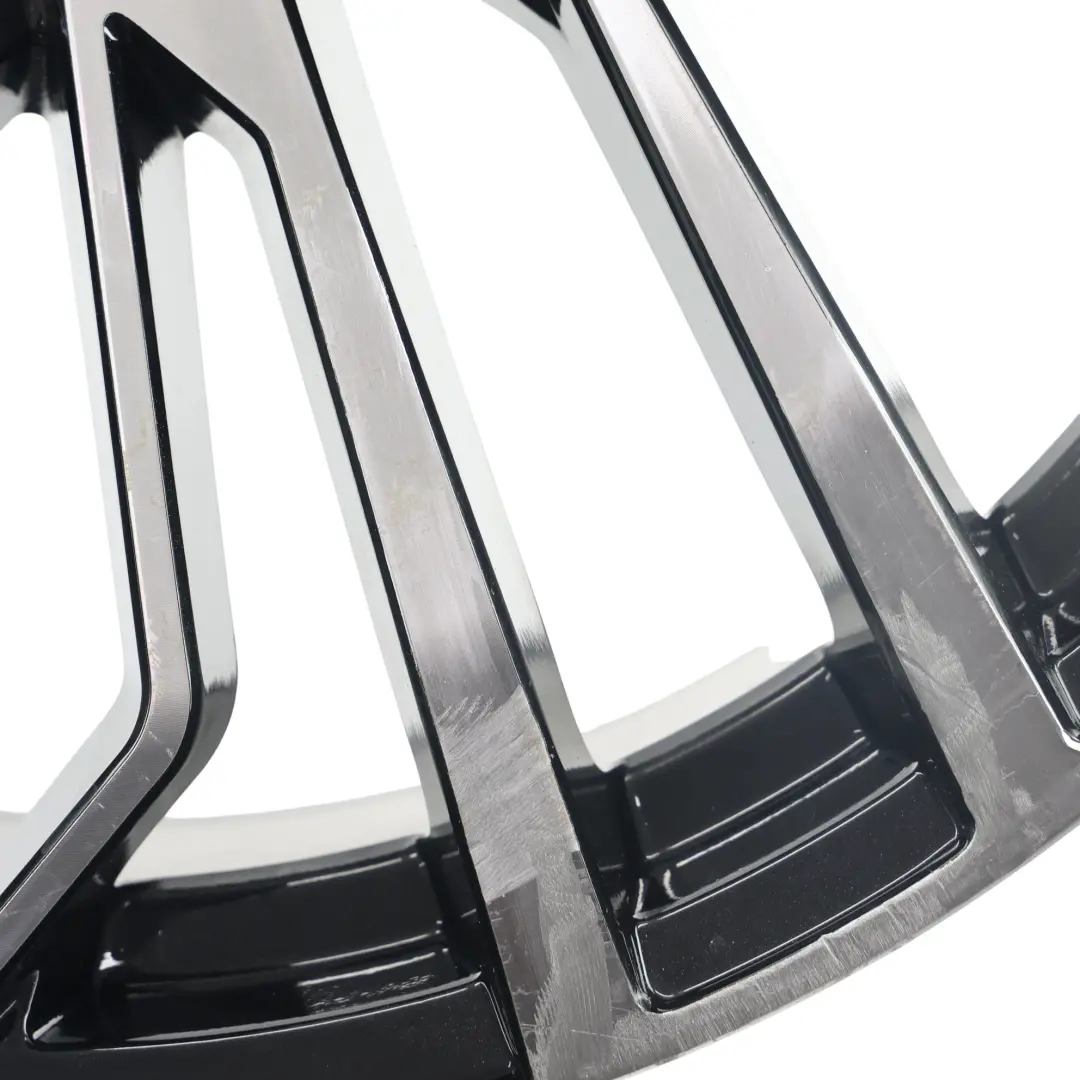 Felga Aluminiowa VIA 20" 9J ET35 do Audi o numerze AUDI-VIA-20 Audi Felga Aluminiowa VIA 20" 9J ET35 - SKU AUDI-VIA-20-1 - Numer Części AUDI-VIA-20