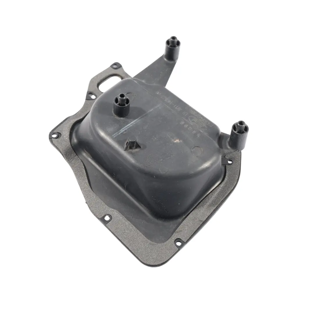 Obudowa Osłona Zamka Drzwi Tył Lewy do Ford B-Max o numerze AV11-14C523-AC Ford B-Max Obudowa Osłona Zamka Drzwi Tył Lewy - SKU AV11-14C523-AC - Numer Części AV11-14C523-AC