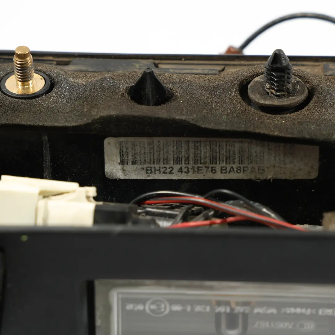 Kofferraum Griff Kamera Schwarz-820 für Land Rover Discovery L319 mit Teilenummer BH22-431E76-BA Land Rover Discovery L319 Kofferraum Griff Kamera Schwarz-820 - SKU BH22-431E76-BA-SAB - Teilenummer BH22-431E76-BA