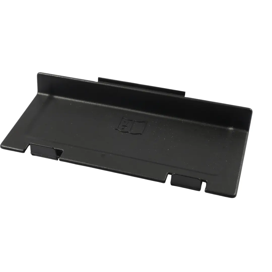 Coperchio Dela Scatola Dei Fusibili per Land Rover Discovery Sport L550 con numero di parte BJ32-06040-A Land Rover Discovery Sport L550 Coperchio Dela Scatola Dei Fusibili - SKU BJ32-06040-A - Numero di parte BJ32-06040-A