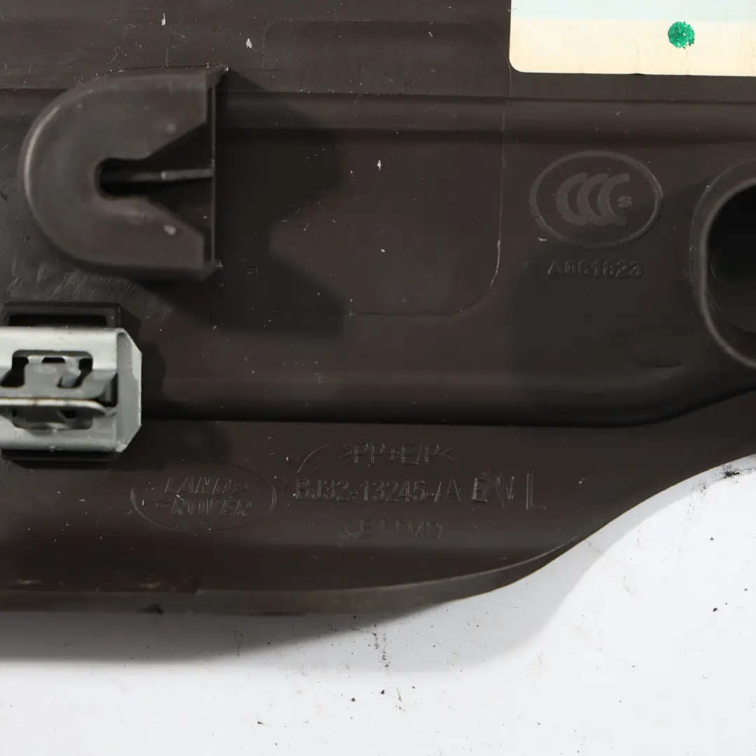 Listwa Progowa Drzwi Lewy Tył do Range Rover Evoque L538 o numerze BJ32-13245-AEW Range Rover Evoque L538 Listwa Progowa Drzwi Lewy Tył - SKU BJ32-13245-AEW - Numer Części BJ32-13245-AEW