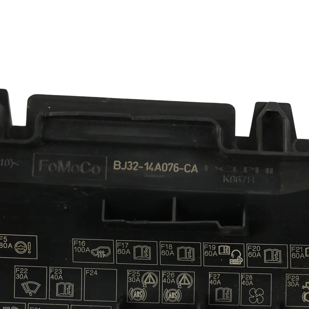 Couvercle De Boîte À Fusibles Et Relais pour Range Rover Evoque L538 à propos du numéro de pièce BJ32-14A076-CA Range Rover Evoque L538 Couvercle De Boîte À Fusibles Et Relais - SKU BJ32-14A076-CA - Numéro de pièce BJ32-14A076-CA