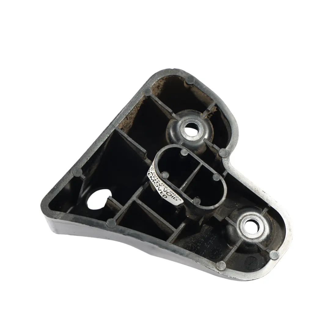 Range Rover Evoque L538 Soporte Parachoques Trasero Derecho - SKU BJ32-17B918-AB - Número de pieza BJ32-17B918-AB