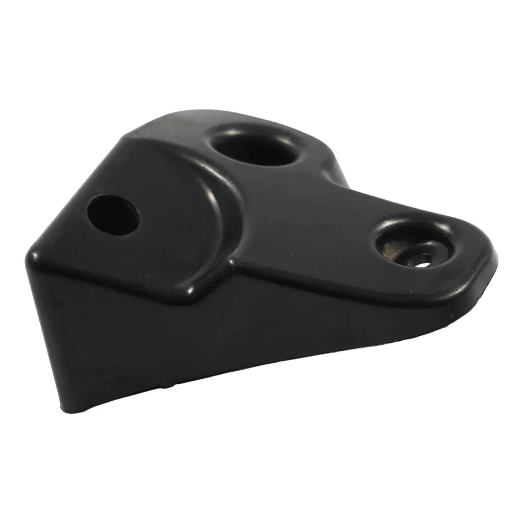 Range Rover L538 Soporte Montaje Parachoques Trasero Izquierdo - SKU BJ32-17B919-AB - Número de pieza BJ32-17B919-AB