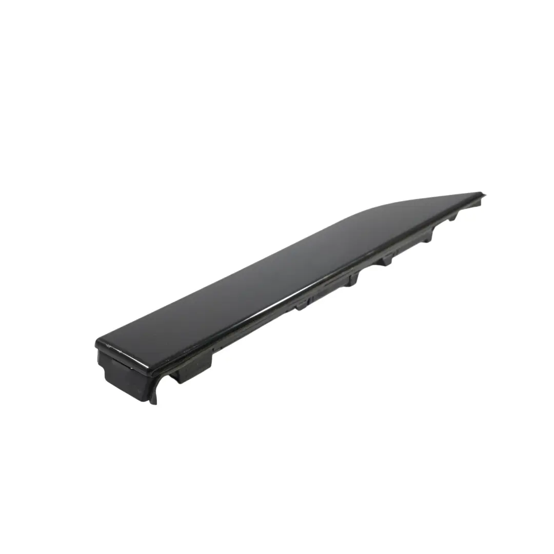 Listwa Osłona Panel Dachu Prawy Tył do Range Rover L538 o numerze BJ32-50462-AH Range Rover L538 Listwa Osłona Panel Dachu Prawy Tył - SKU BJ32-50462-AH - Numer Części BJ32-50462-AH