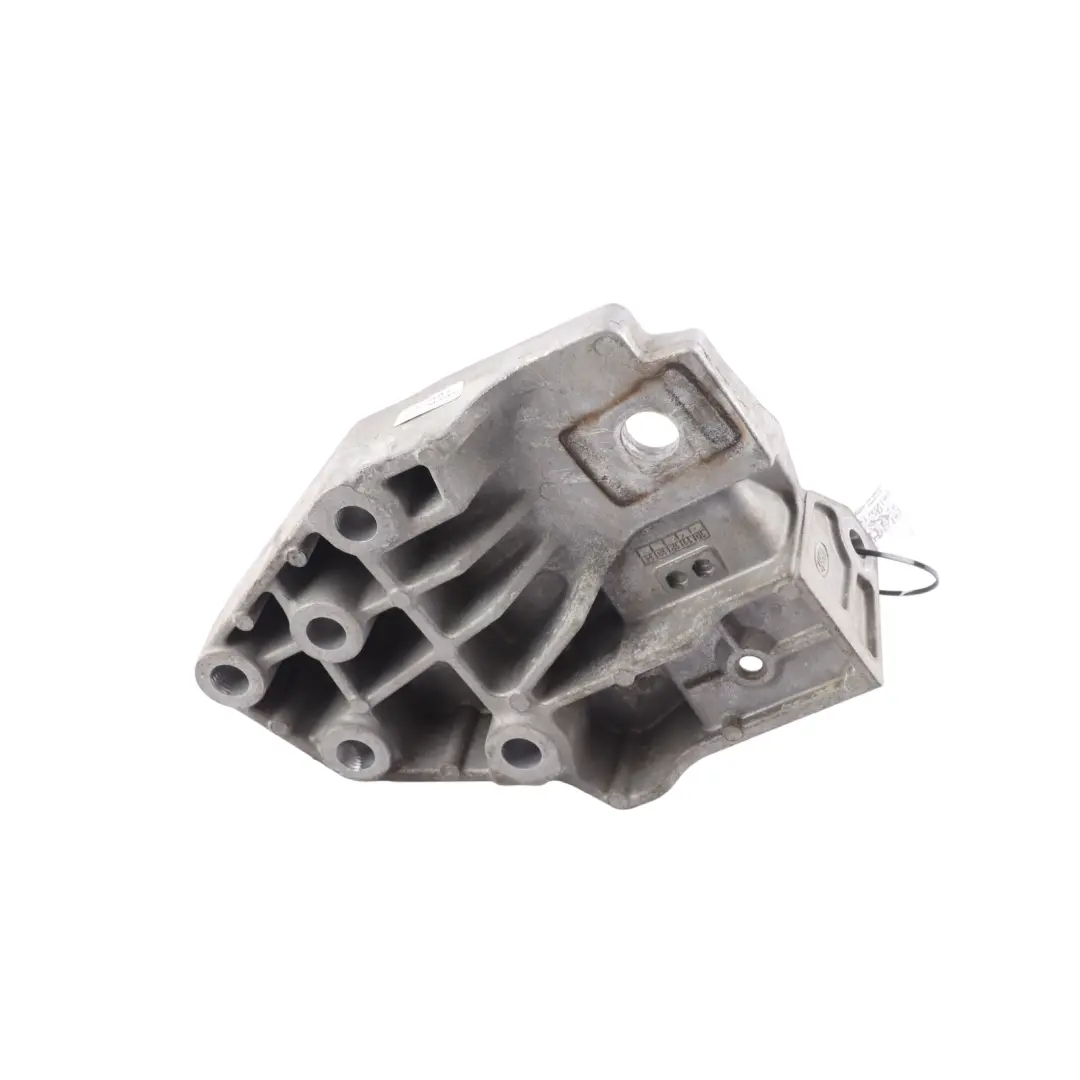 Soporte Bracket Motor 2.2 Diesel para Range Rover Evoque L538 con número de pieza BJ32-6P096-AA Range Rover Evoque L538 Soporte Bracket Motor 2.2 Diesel - SKU BJ32-6P096-AA - Número de pieza BJ32-6P096-AA