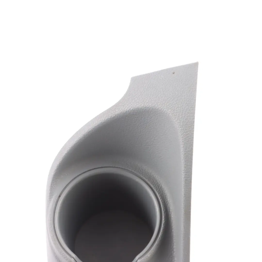 Mk8 Uchwyt Na Kubek Przedni Lewy BK31V044J96ACW do Ford Transit o numerze BK31-V044J96-ACW Ford Transit Mk8 Uchwyt Na Kubek Przedni Lewy BK31V044J96ACW - SKU BK31-V044J96-ACW - Numer Części BK31-V044J96-ACW