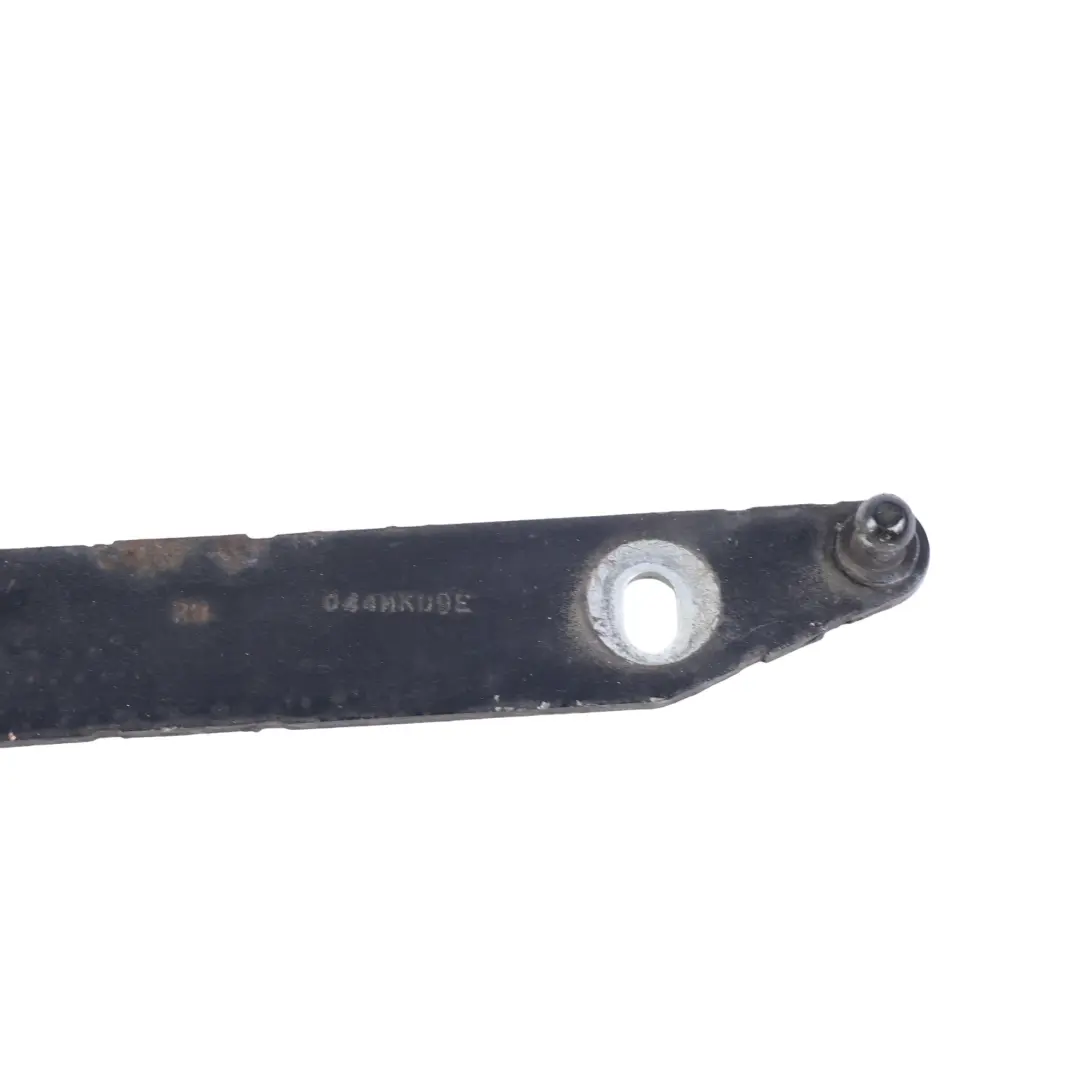 Cerniera Cofano Motore Destra per Land Rover Discovery 3 L319 con numero di parte BKB780021 Land Rover Discovery 3 L319 Cerniera Cofano Motore Destra - SKU BKB780021 - Numero di parte BKB780021