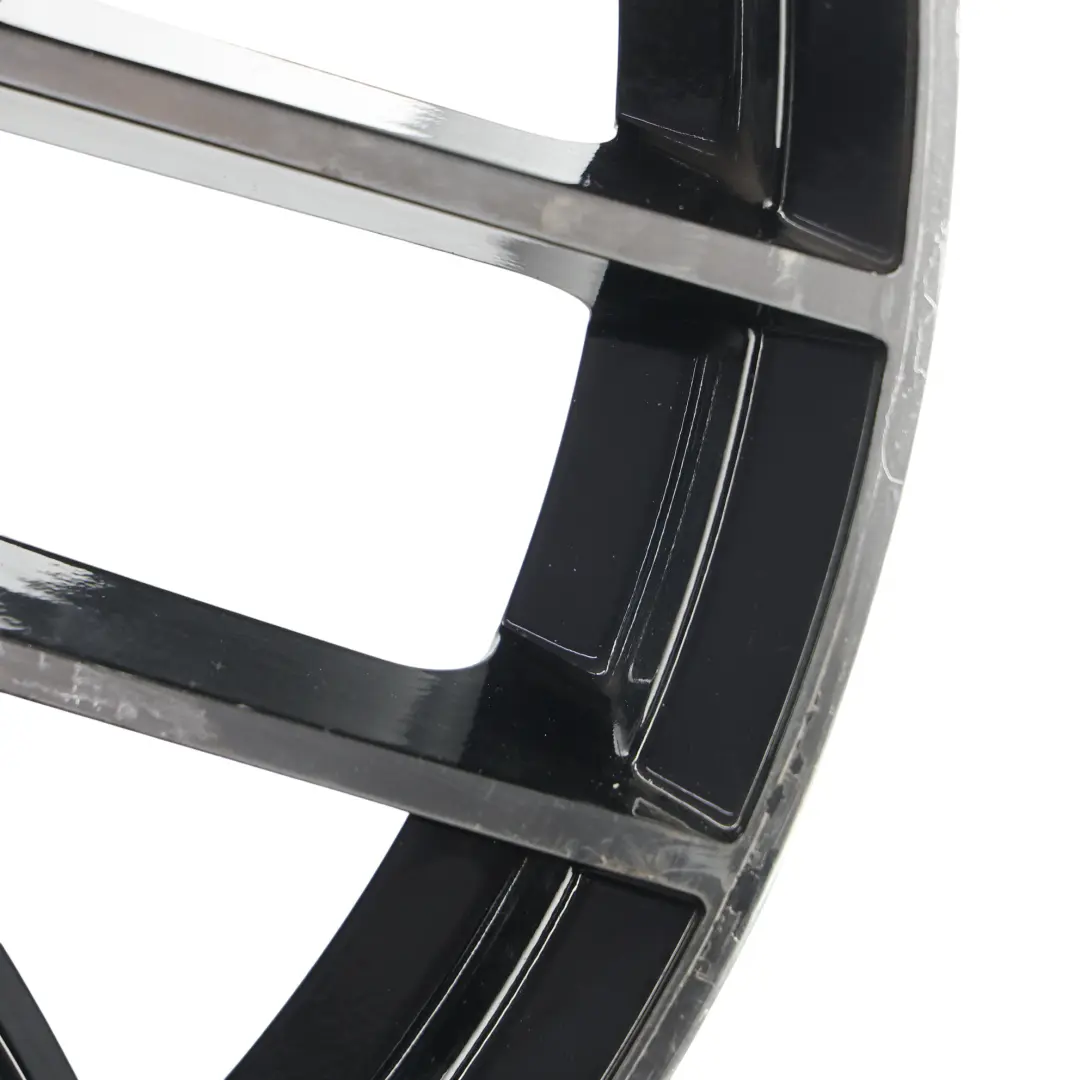 Jante Bicolore VIA 20" 9,5J pour BMW à propos du numéro de pièce BMW-VIA-20 BMW Jante Bicolore VIA 20" 9,5J - SKU BMW-VIA-20-2 - Numéro de pièce BMW-VIA-20