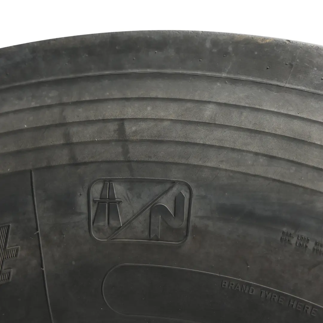 DAF Tyre Dunlop SP344 295/80 Steel Wheel 22.5" 8.25J 17042804 - SKU BTRW-1 - Part number BTRW