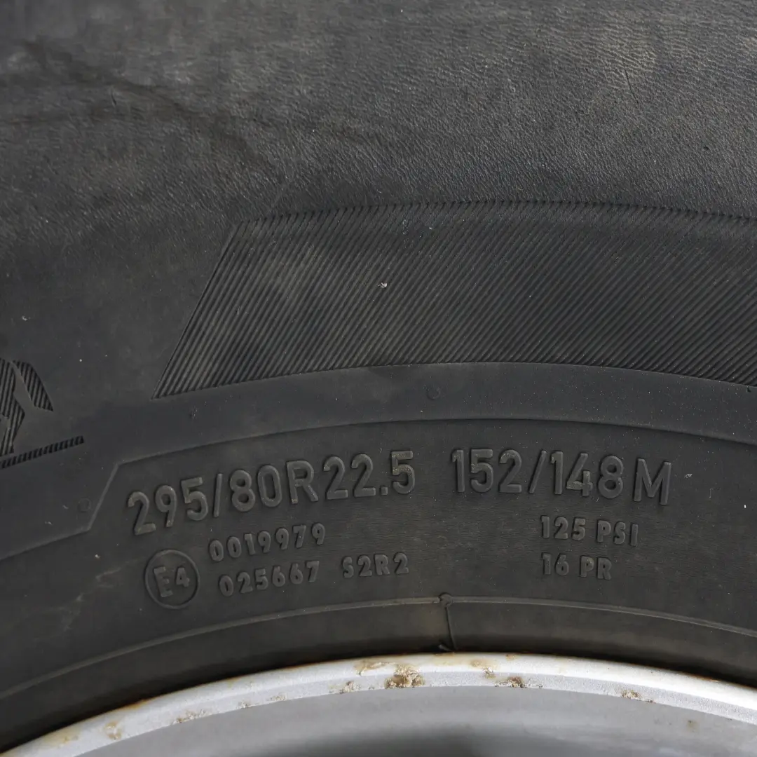 Tyre Continental Conti Hybrid HS3 295/80 Steel Wheel 22.5" 8.25J BW2277 to DAF with Part number BTRW DAF Tyre Continental Conti Hybrid HS3 295/80 Steel Wheel 22.5" 8.25J BW2277 - SKU BTRW-3 - Part number BTRW