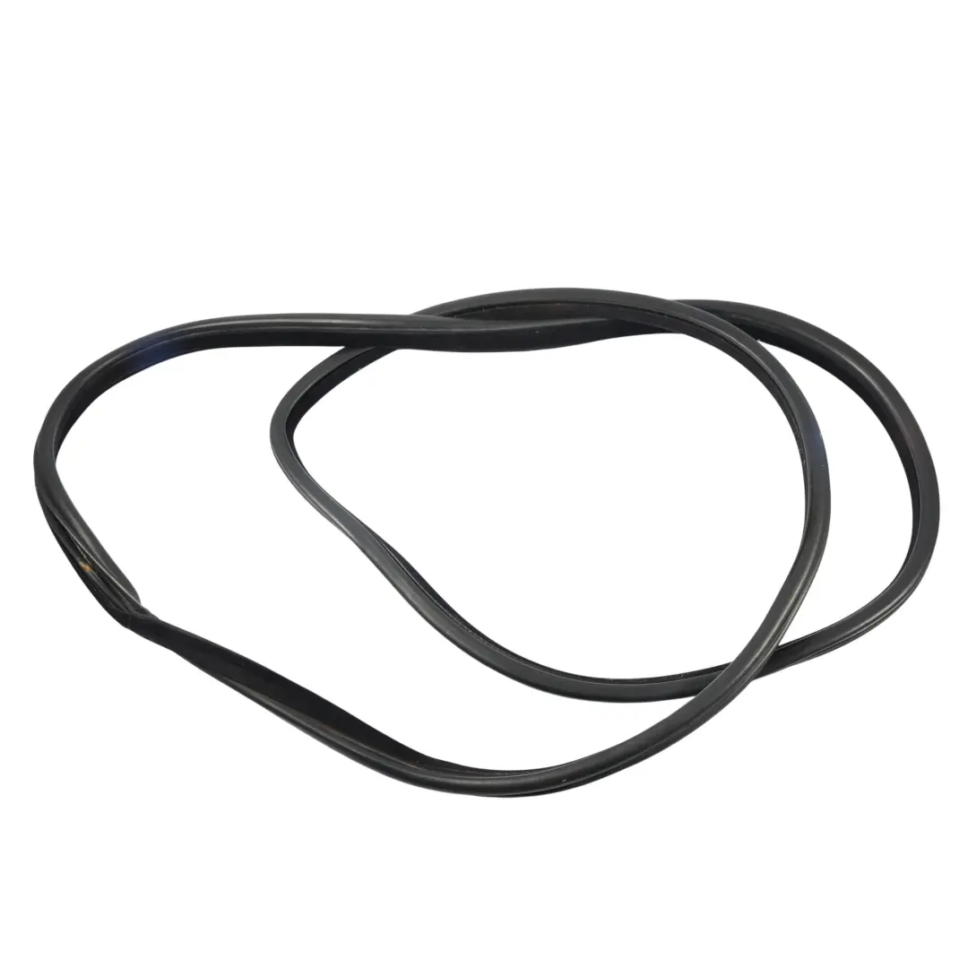 Uszczelka Drzwi Gumowa Przednia Lewa Prawa do Range Rover L320 o numerze CFE500780 Range Rover L320 Uszczelka Drzwi Gumowa Przednia Lewa Prawa - SKU CFE500780 - Numer Części CFE500780