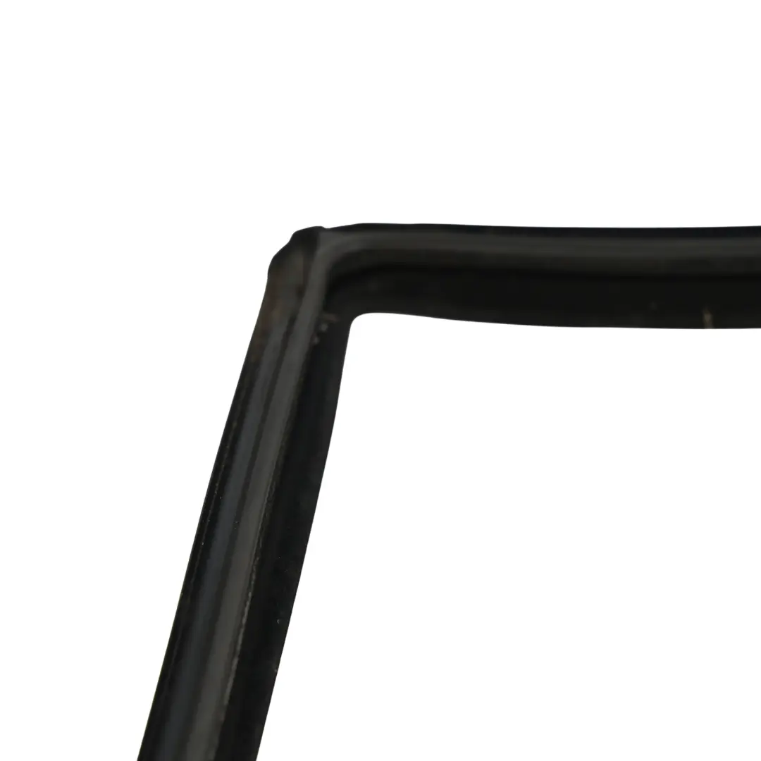 Joint Vitre Porte Avant Droite 6H22-202K94-AD pour Land Rover Discovery L319 à propos du numéro de pièce CFE500820 Land Rover Discovery L319 Joint Vitre Porte Avant Droite 6H22-202K94-AD - SKU CFE500820 - Numéro de pièce CFE500820