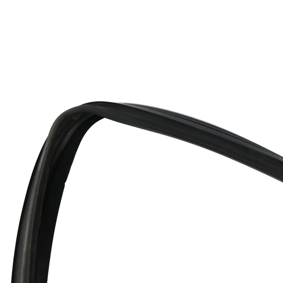 Range Rover L320 Door Window Seal Gasket Rubber Front Right O/S - SKU CFE500840 - Part number CFE500840