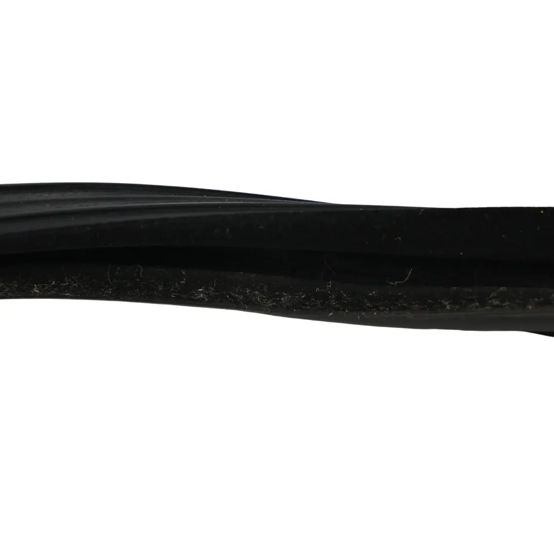 Türfenster Dichtung Gummi Vorne Links für Land Rover Range Rover L320 mit Teilenummer CFE500850 Land Rover Range Rover L320 Türfenster Dichtung Gummi Vorne Links - SKU CFE500850 - Teilenummer CFE500850