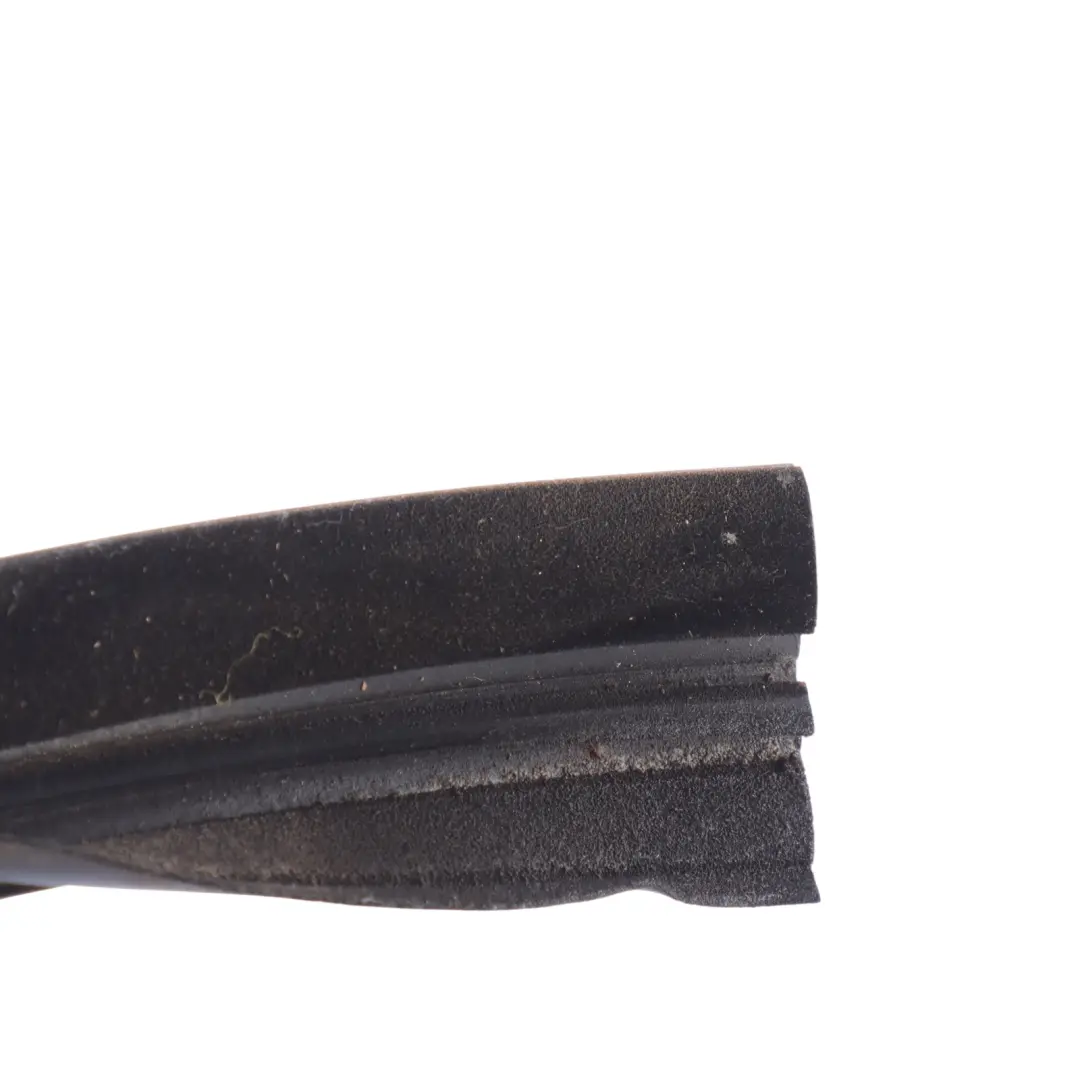 Range Rover L322 Door Window Guide Seal Gasket Rear Left N/S XH42-25476-BA - SKU CGE000374 - Part number CGE000374