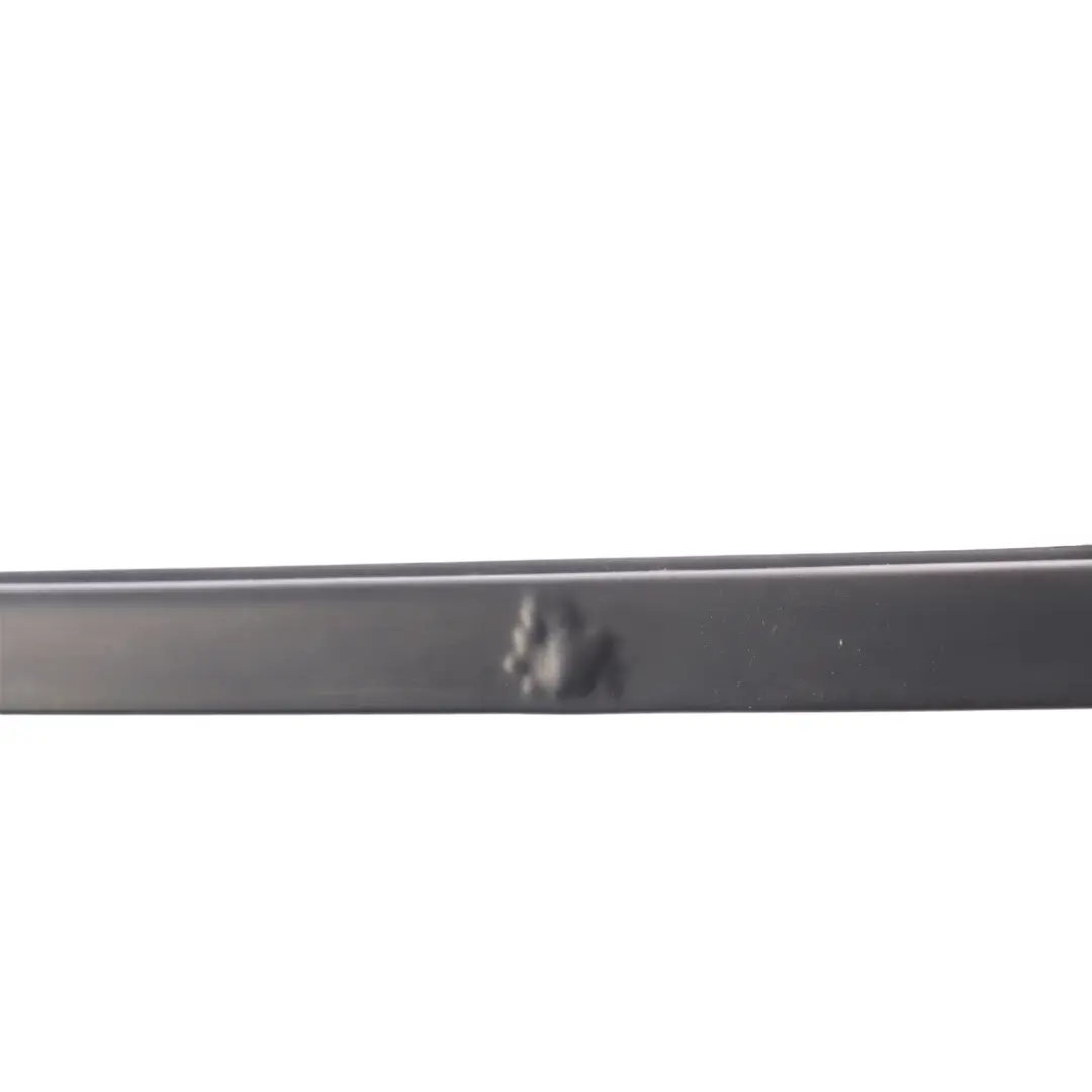 Range Rover Sport L320 Rear Door Weatherstrip Moulding Strip Right O/S - SKU CGE000880 - Part number CGE000880