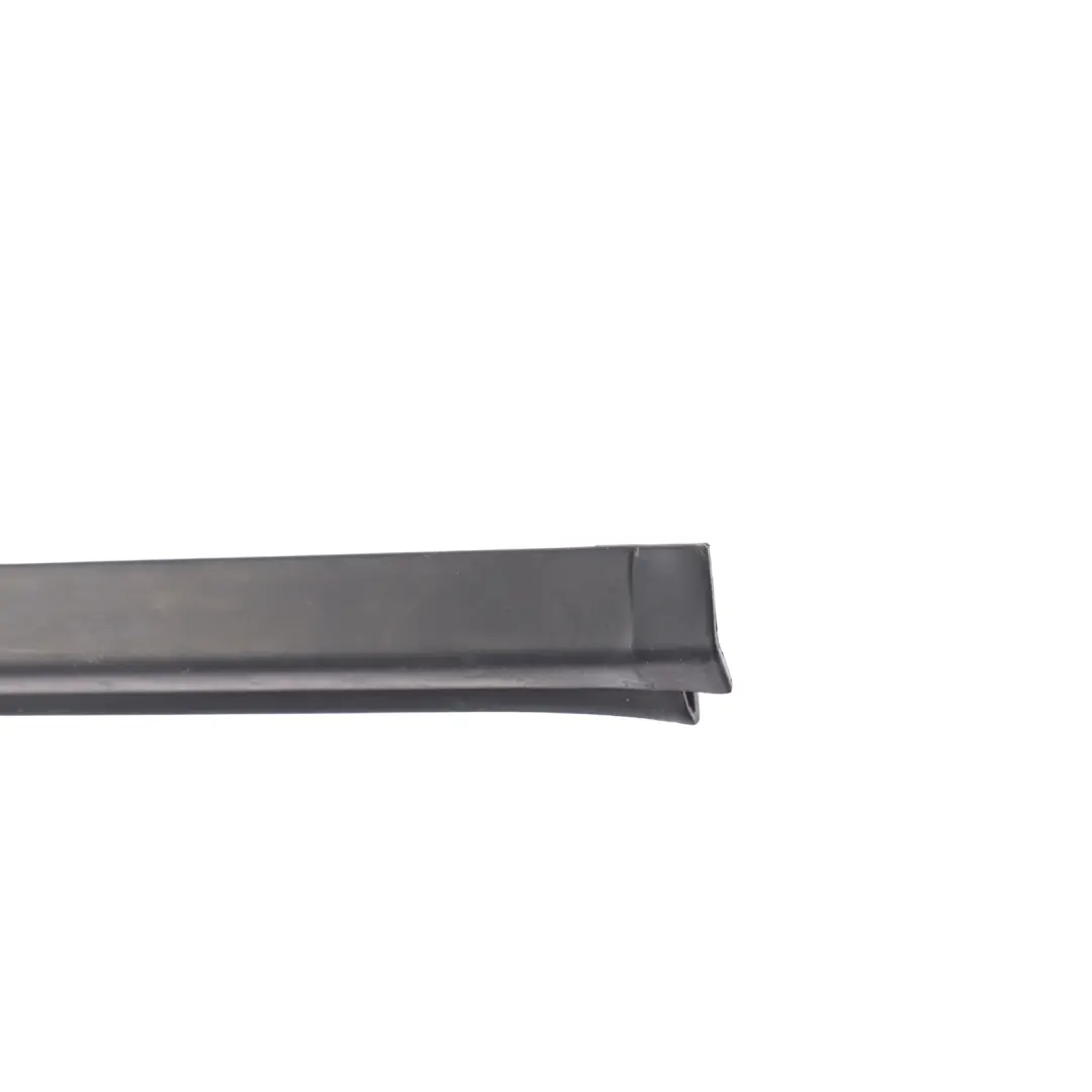 Range Rover Sport L320 Bande Joint Étanchéité Porte Arrière Droit - SKU CGE000880 - Numéro de pièce CGE000880